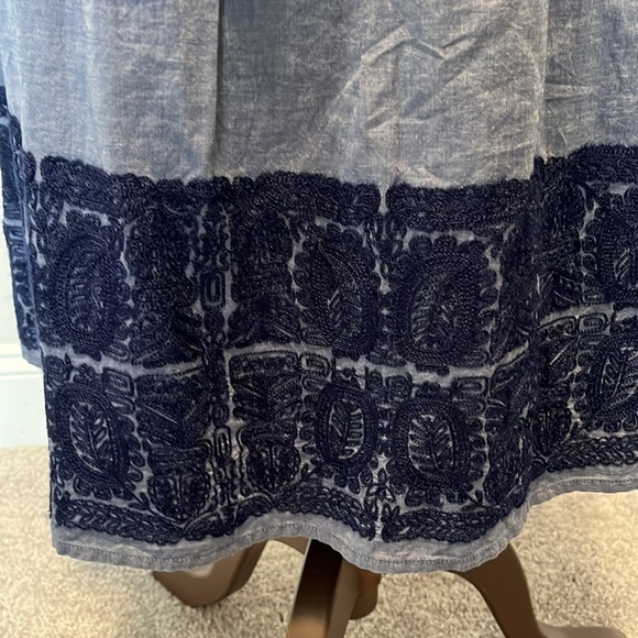 J Crew Zafrina Embroidered Chambray Skirt size small - Picture 4 of 6